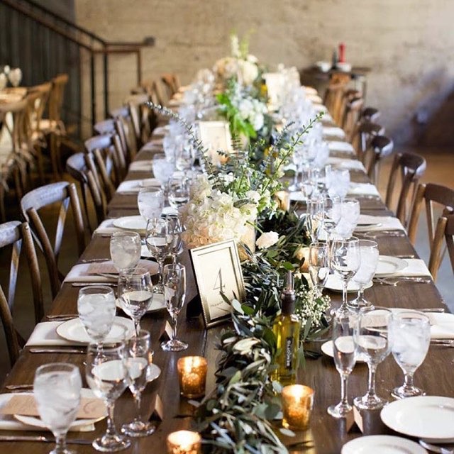 Restaurant-style table settings decoded!